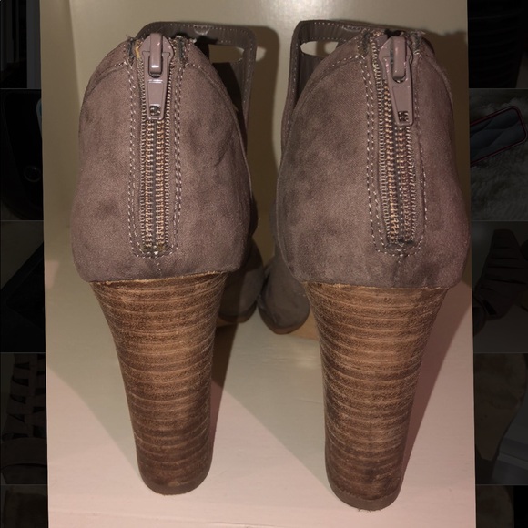 Open Toe Booties - Picture 4 of 5